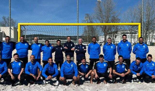 treinador de futebol praia